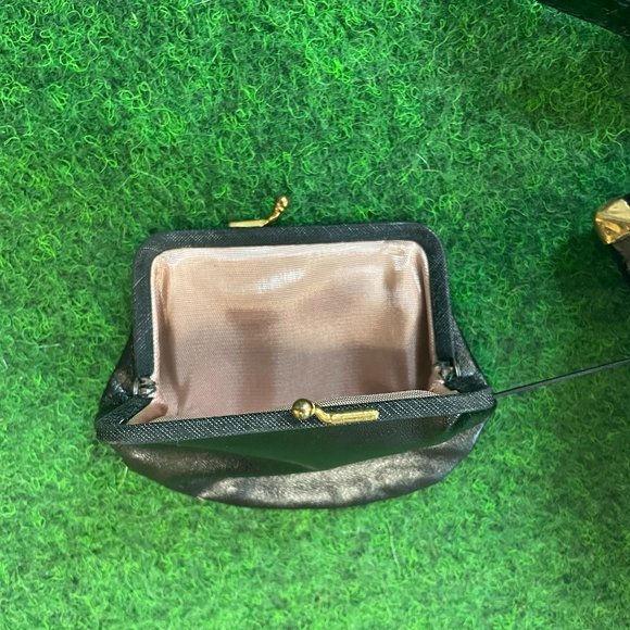 Large Vintage Vassar Style Alligator Handbag - Picture 9 of 10